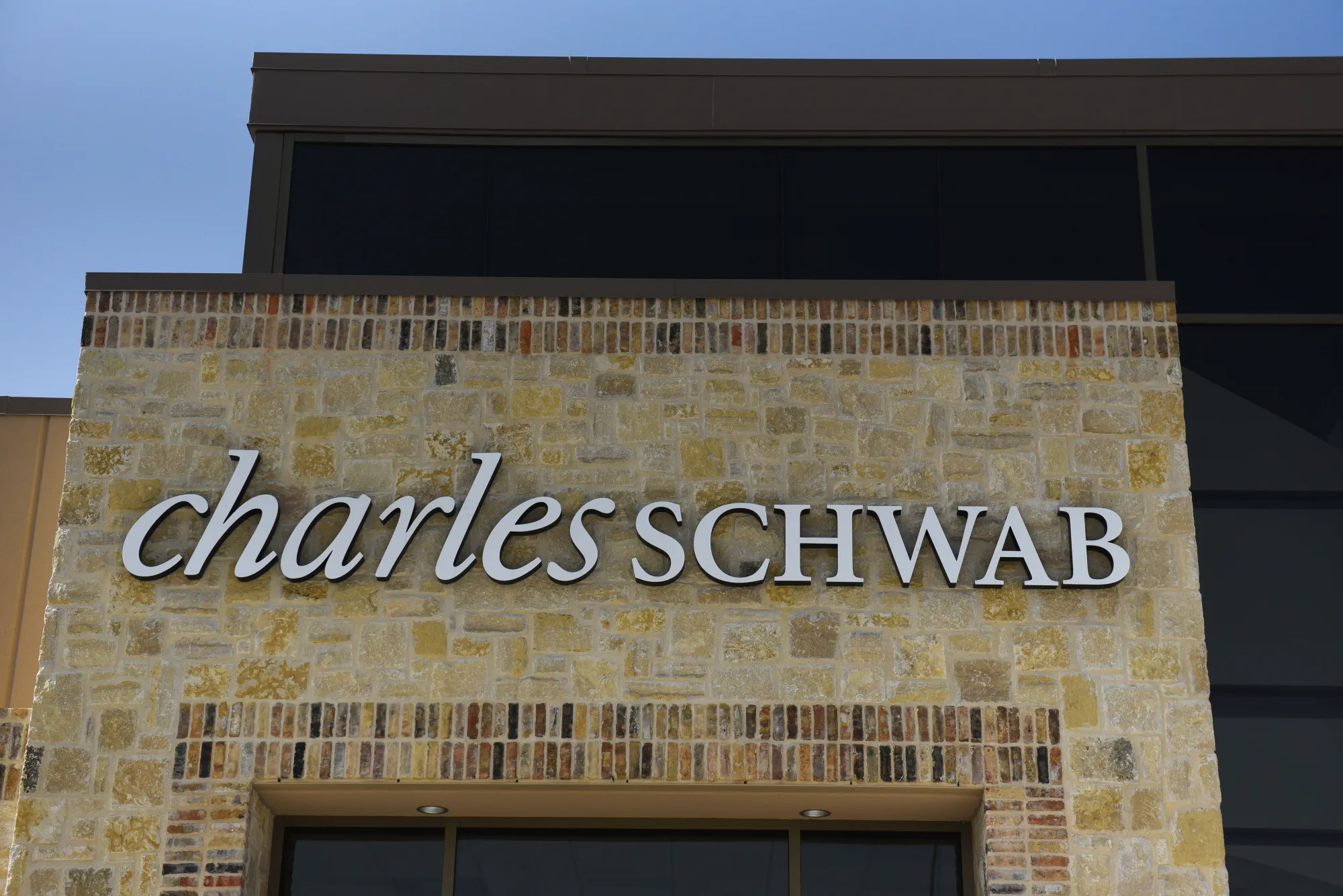A Charles Schwab Corp. Location Ahead Of Earnings Figures  