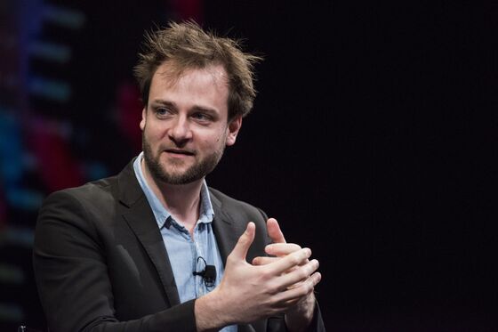 Pinterest Co-Founder Steps Down to Join Jony Ive’s Design Firm