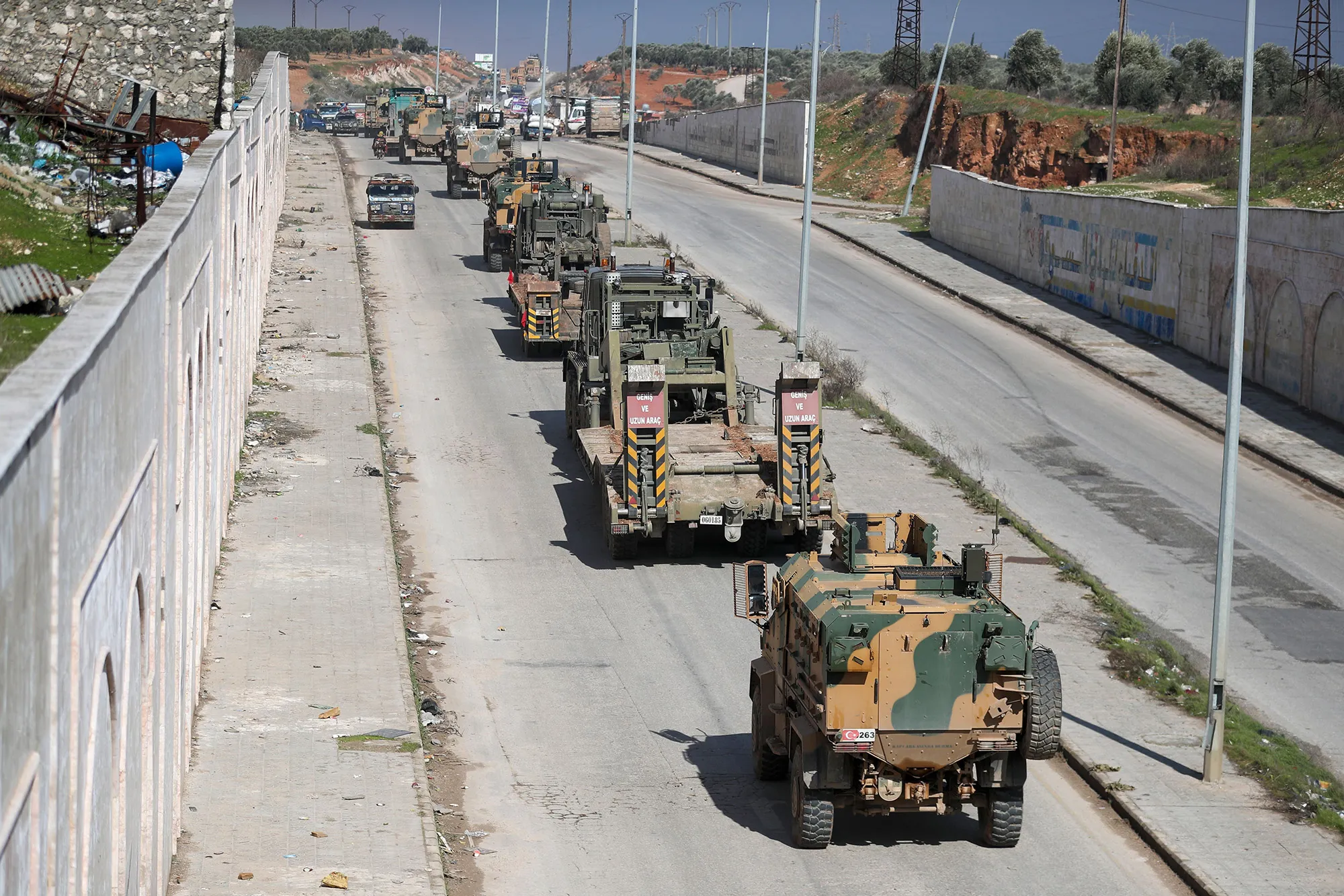 A Turkish military convoy&nbsp;passes near the city of Idlib&nbsp;on Feb.&nbsp;8.&nbsp;