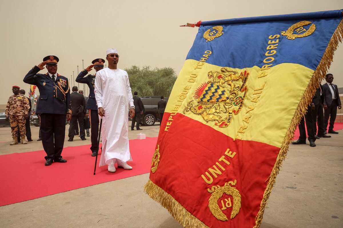 Gunmen Attack Chad Presidential Complex, 19 Dead