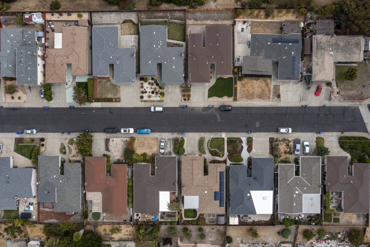 US Homebuyers Canceled Contracts at Record Rate for January