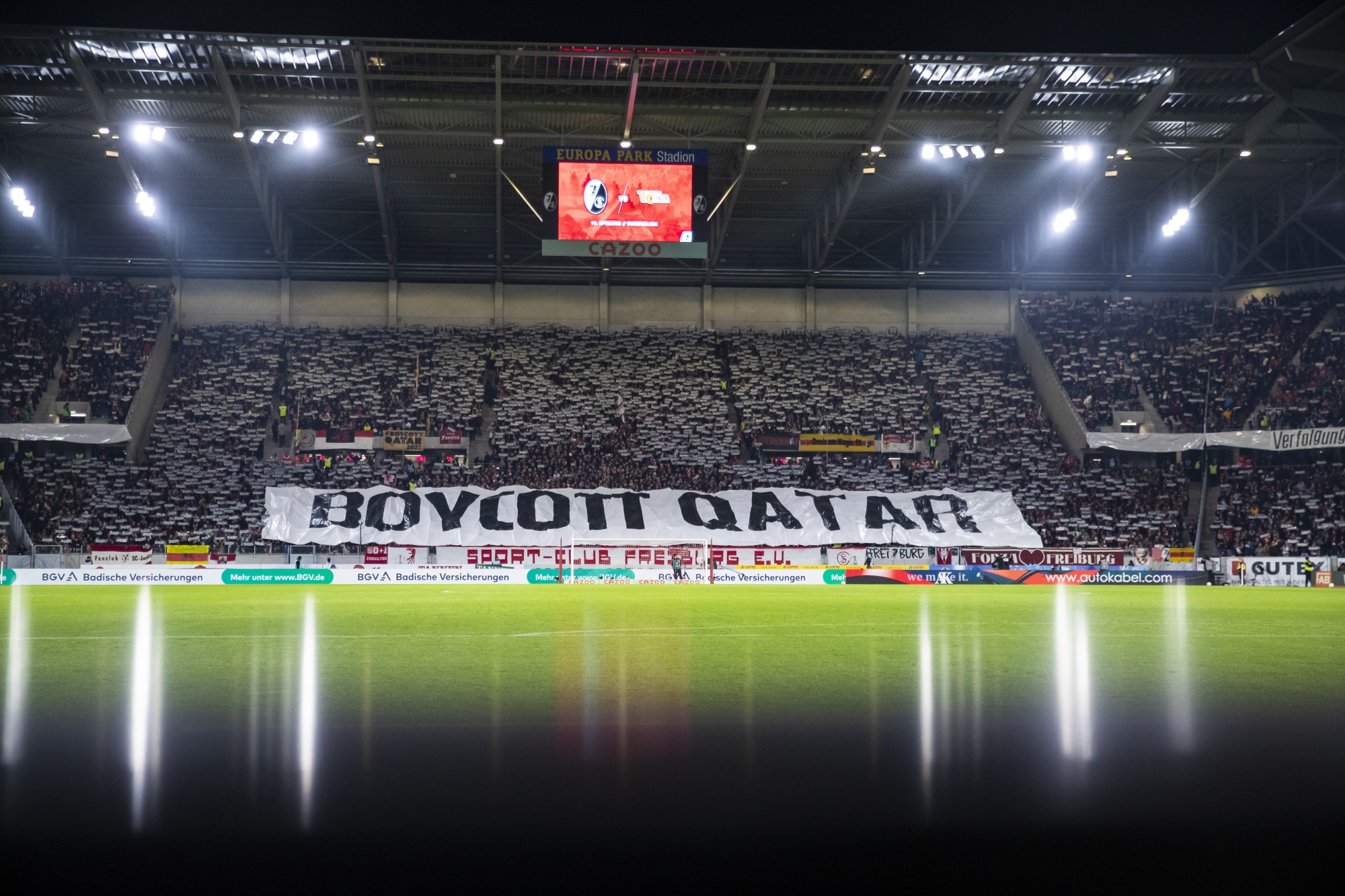 2000px x 1333px - Fans Across German Stadiums Call for Qatar World Cup Boycott - Bloomberg