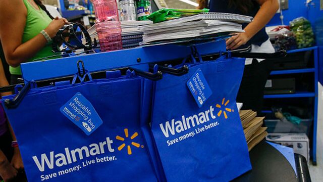 Wal-Mart to Shut Hundreds of Stores - Bloomberg