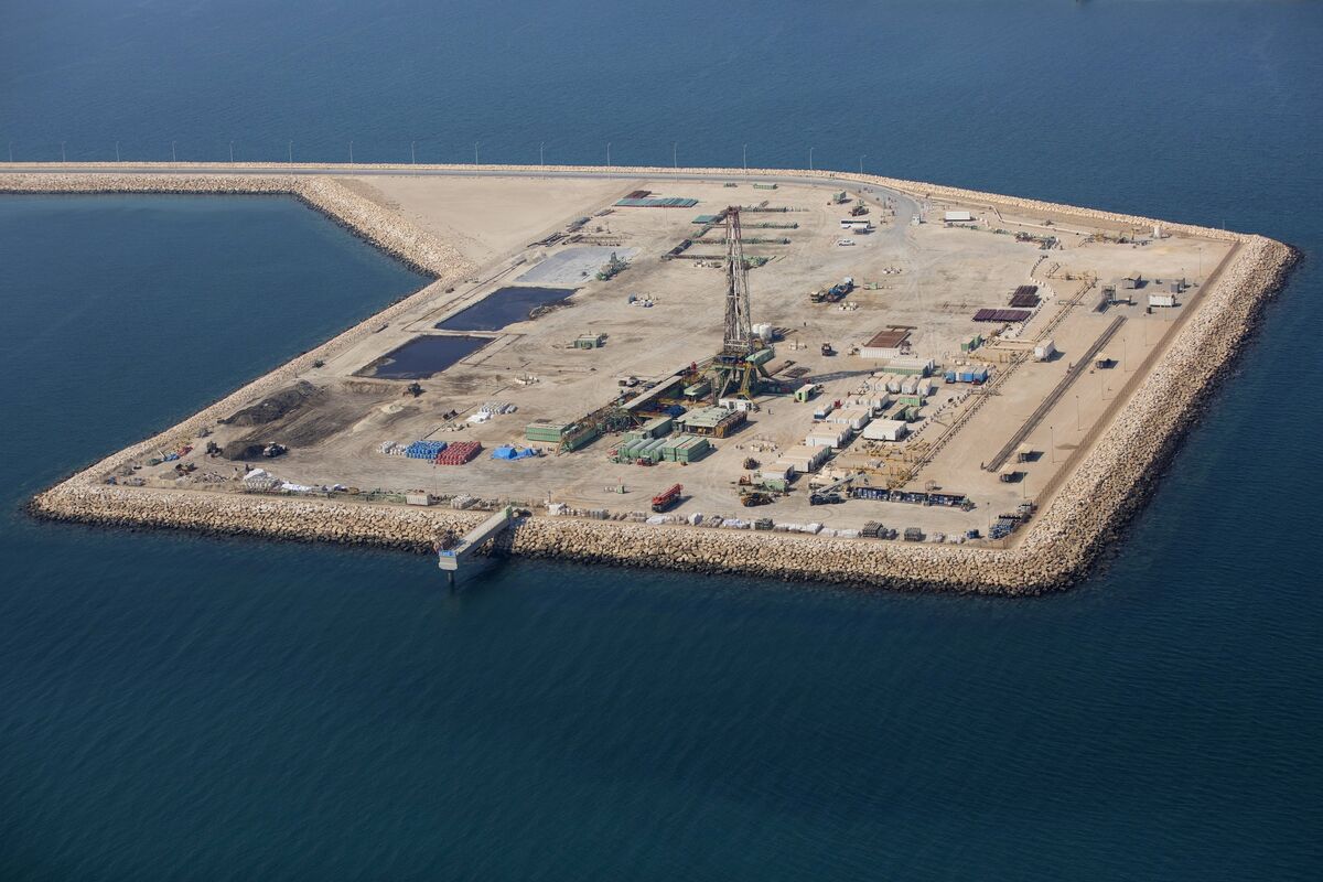 🟪"OPEC+: Aumento della produzione di petrolio per il terzo mese consecutivo e impatto sui prezzi del greggio"