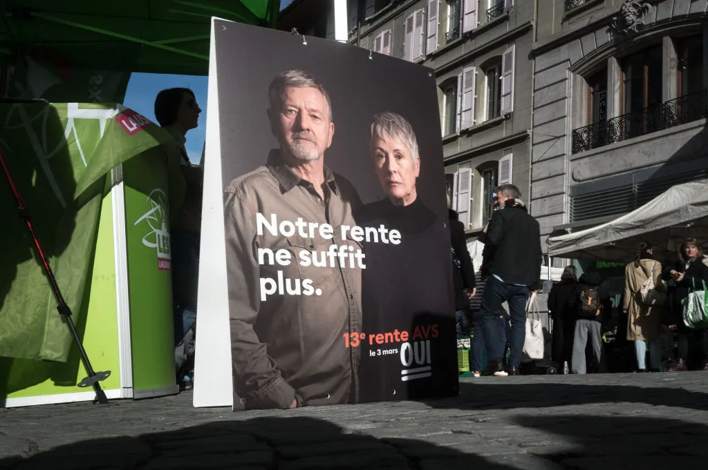 An&nbsp;electoral board reading: "Our pension is no longer enough" in favor of a boost to pension payments.