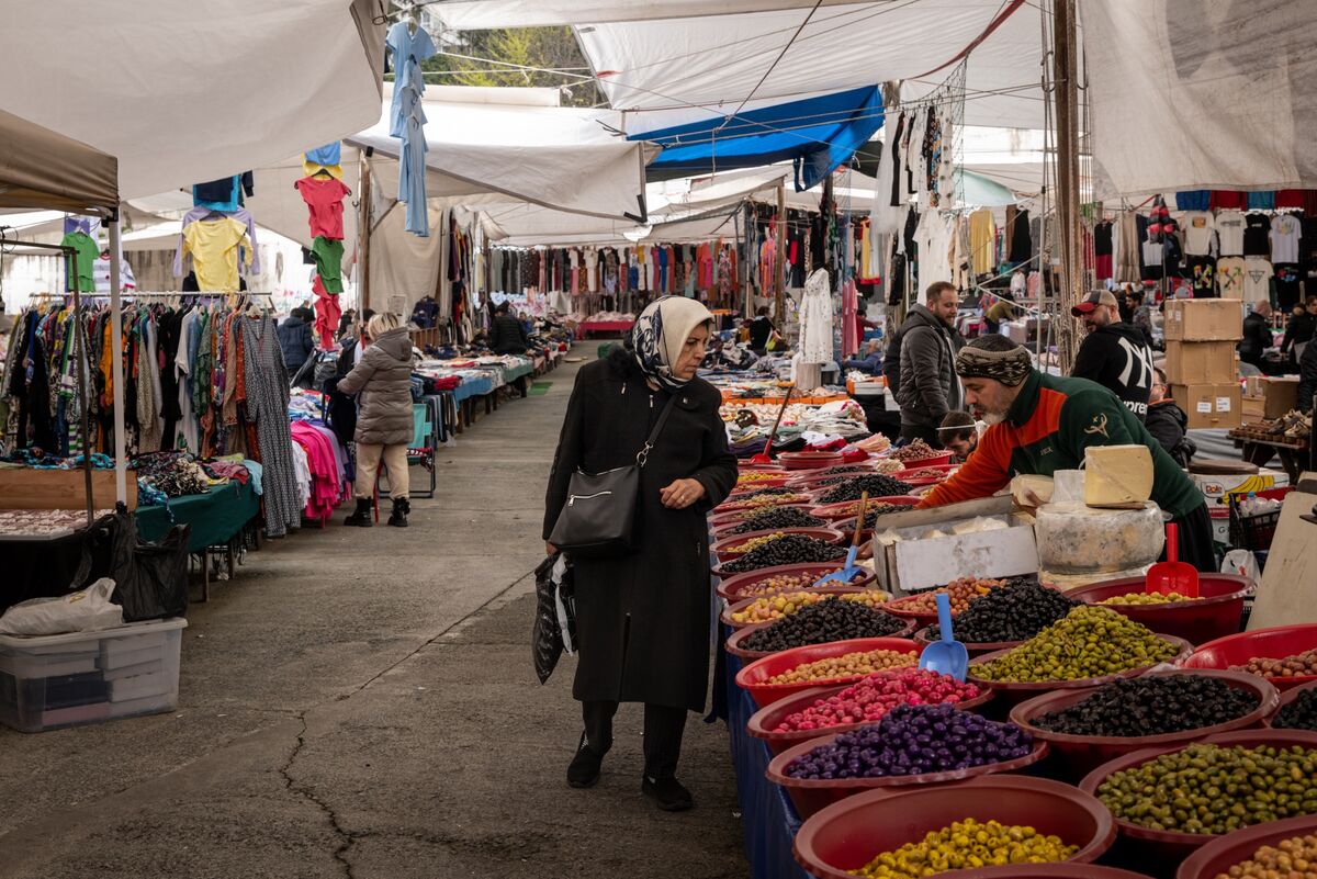 Turkey’s Inflation Turnaround Is Almost Over With Dive Below 50%