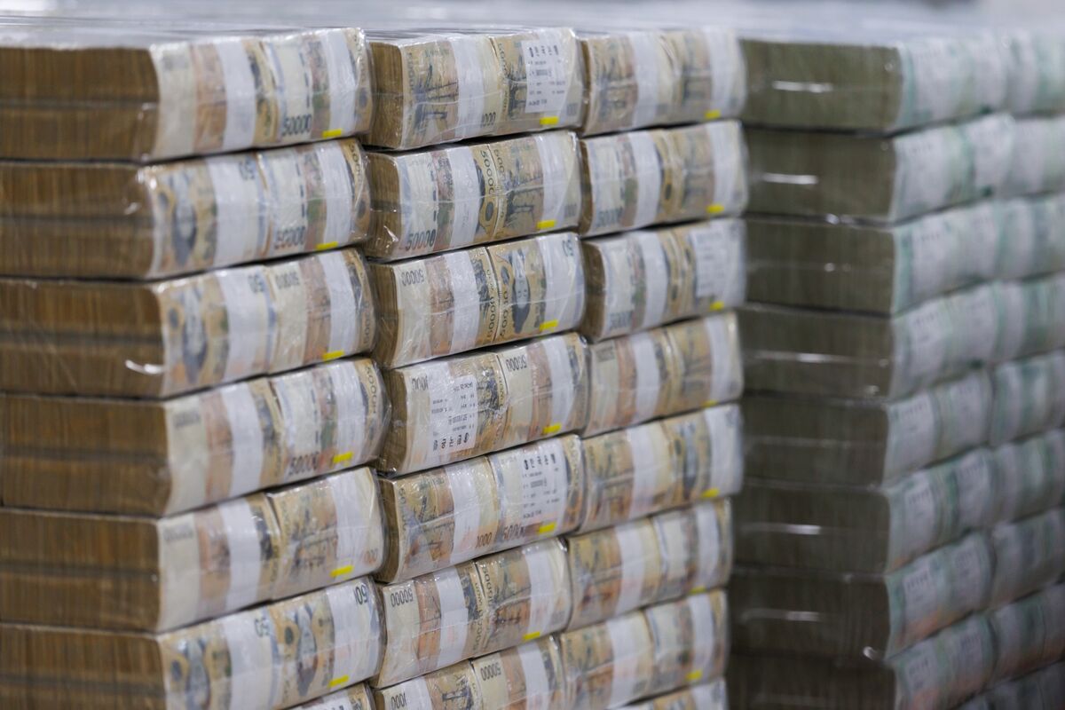 South Korea Launches Inspection of FX Banks After Won Slide