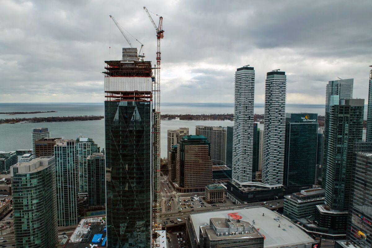 Toronto Crane Operators Rule as Construction 'Rock Stars' - Bloomberg