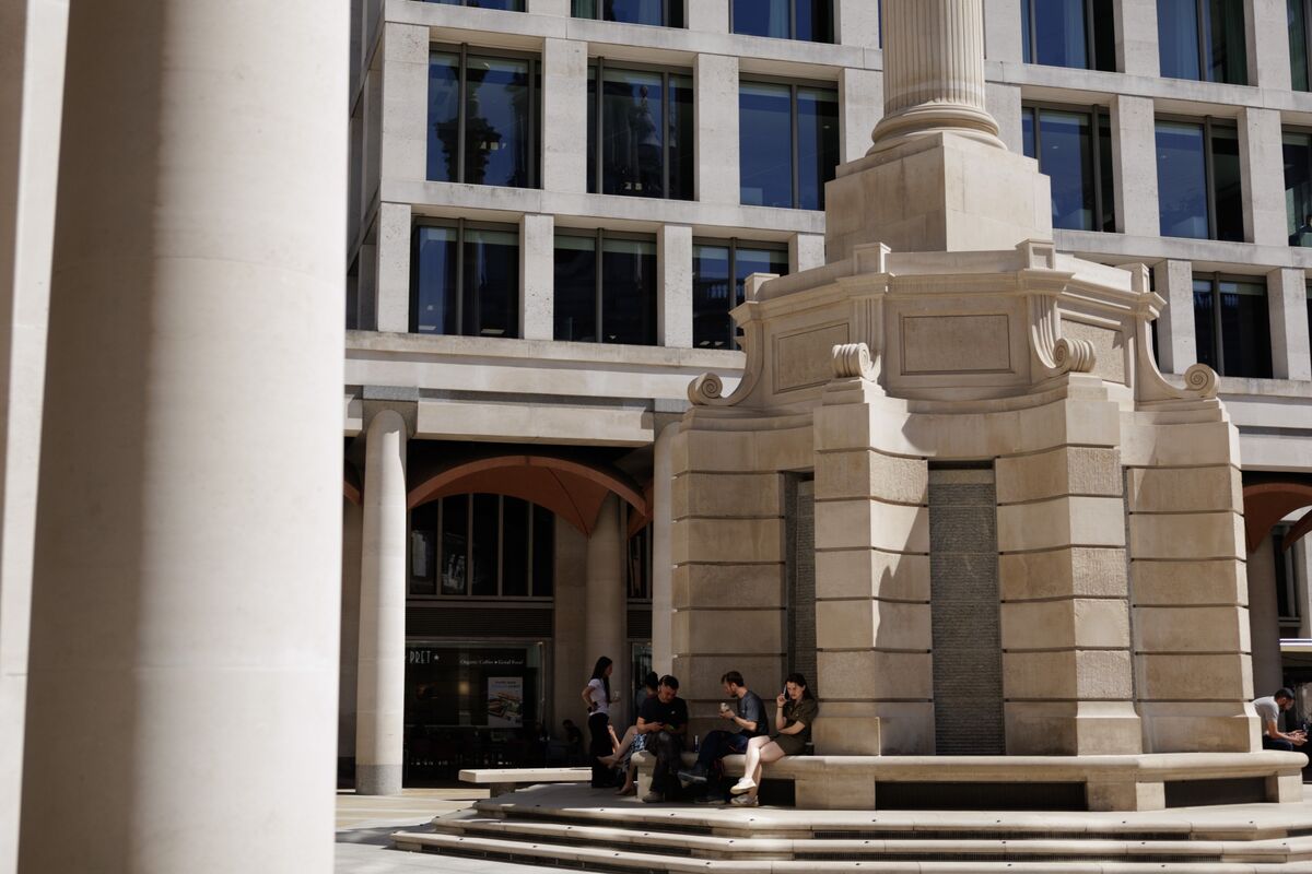 bloomberg.com - Zainab Haji - UK IPO Slump Hurting Private Equity and Venture, PitchBook Says