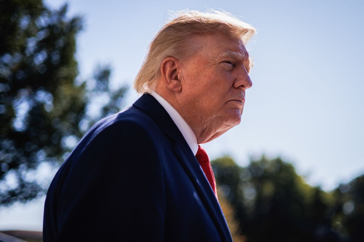 Trump Pardons Two Alaska Mechanics Over Clean Air Act Violations