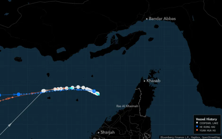 2026-04-09 - Tankers move to Stait of Hormuz