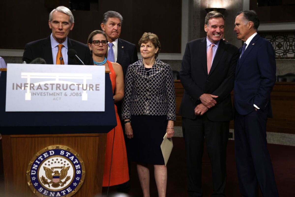 Senate Expected to Vote on Bipartisan Infrastructure Plan This Week