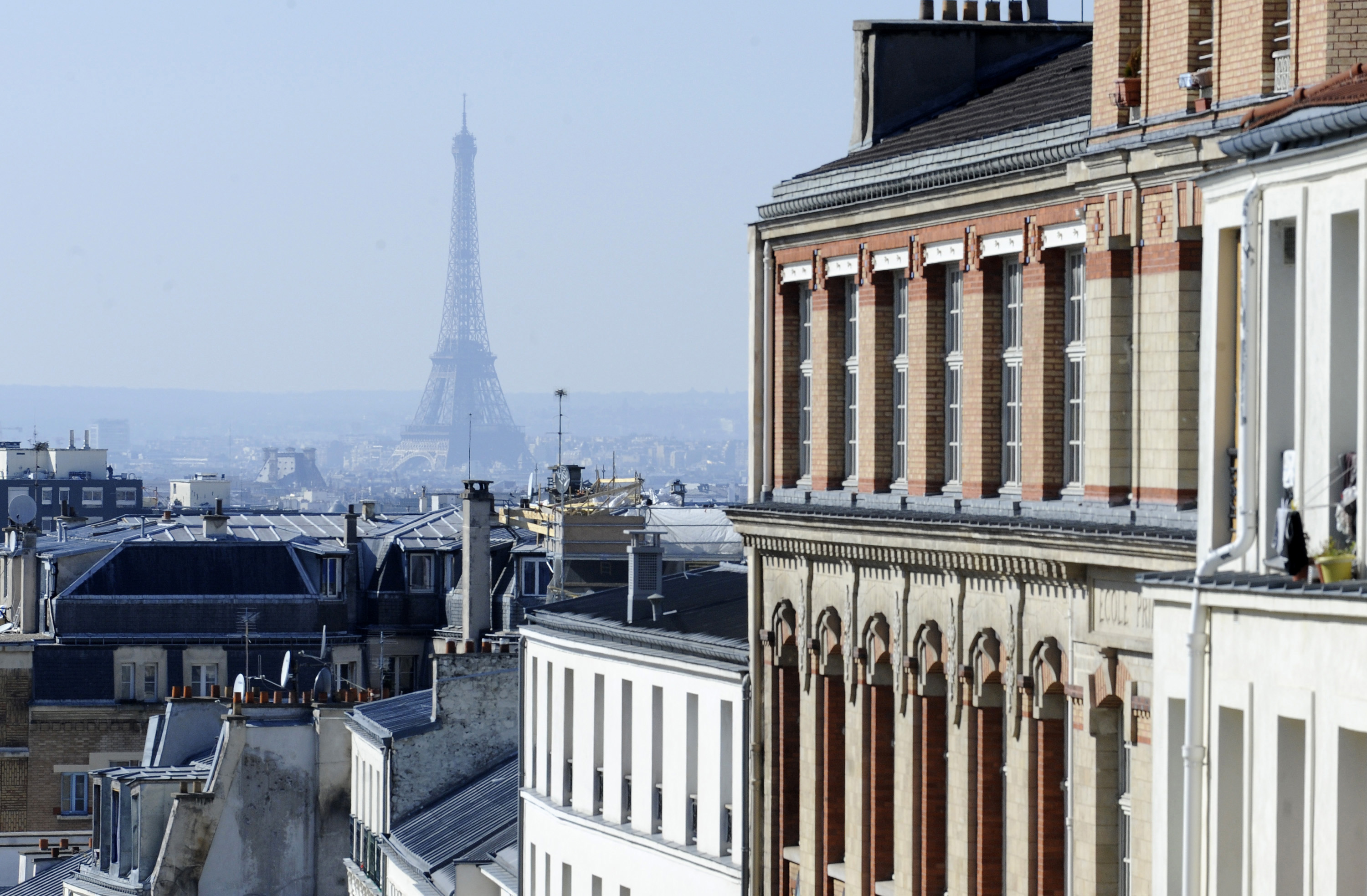 Luxury apartment rentals in Paris, French Country side, London & Italy