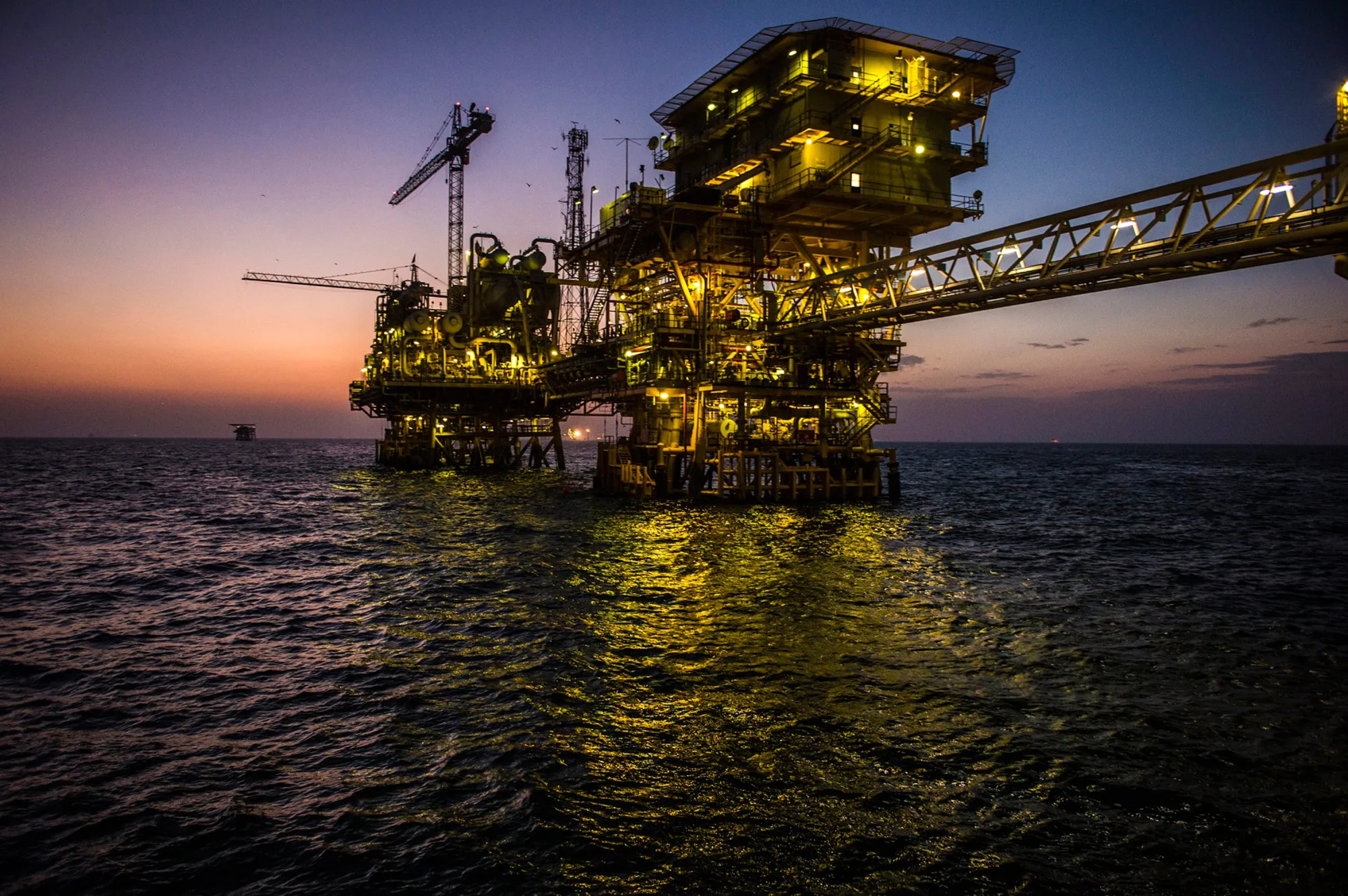 An offshore gas platform sits at the Karan gas field, owned and operated by&nbsp;Saudi Aramco.