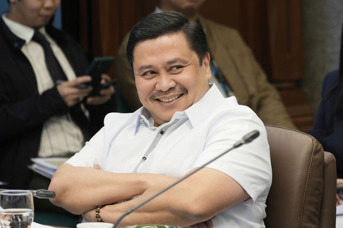 Philippines Charges Senator Over Flood Infrastructure Scandal
