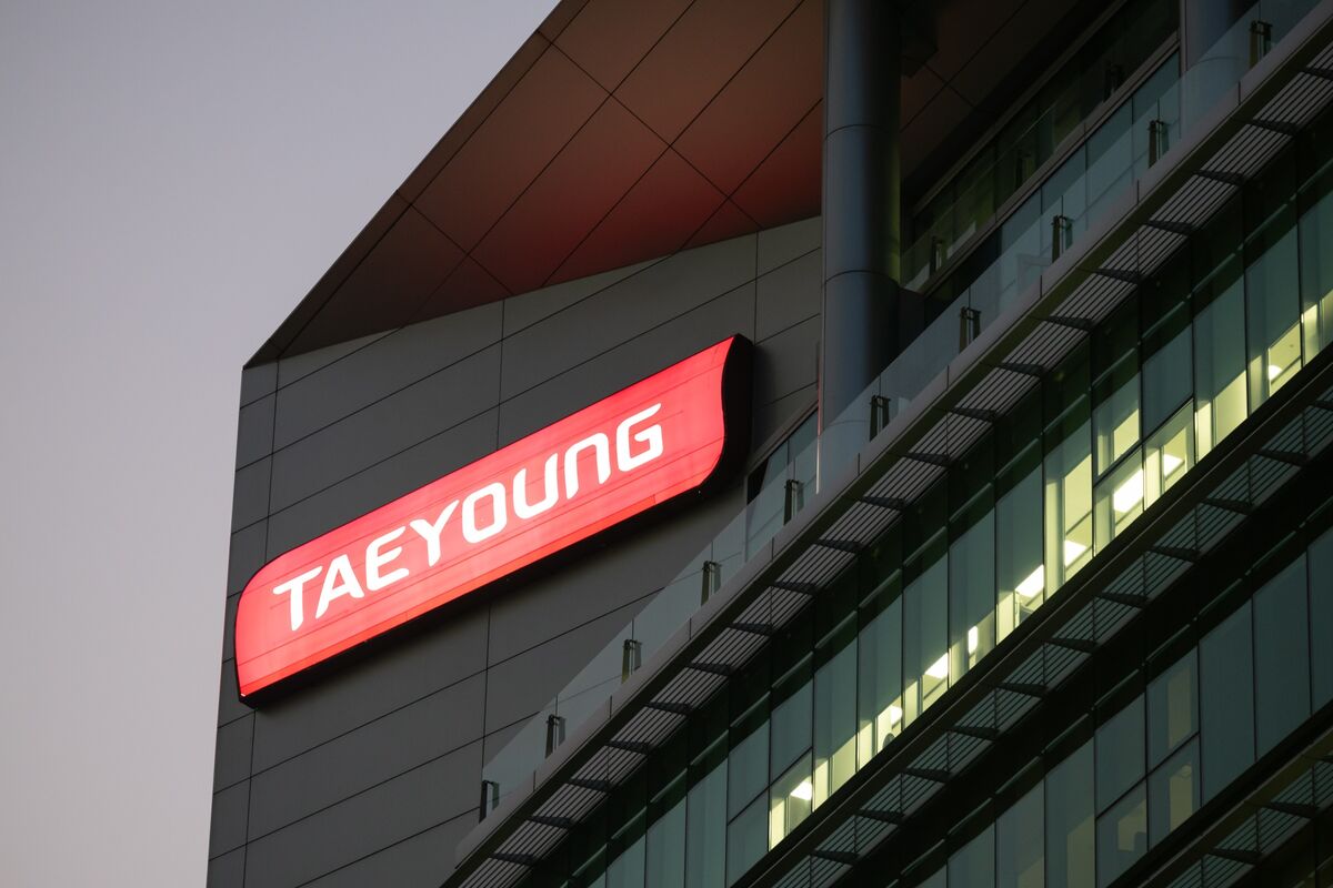 Taeyoung’s Stock Halted Due to Korean Builder’s Negative Equity Bloomberg