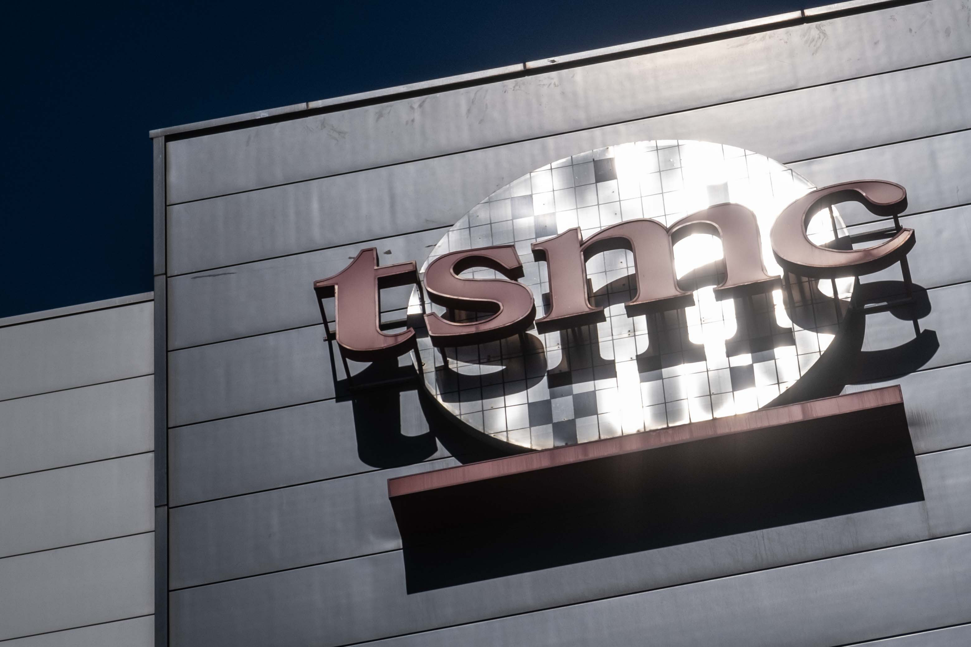 TSMC's Earnings Calm Can't Hide Broader Chip-Sector Troubles - Bloomberg