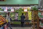 Shoppers in a supermarket in Buenos Aires, Argentina, on Thursday, July 17, 2025. In Argentina, a boom in homes, cars and flights contrasts with empty shops and restaurants.