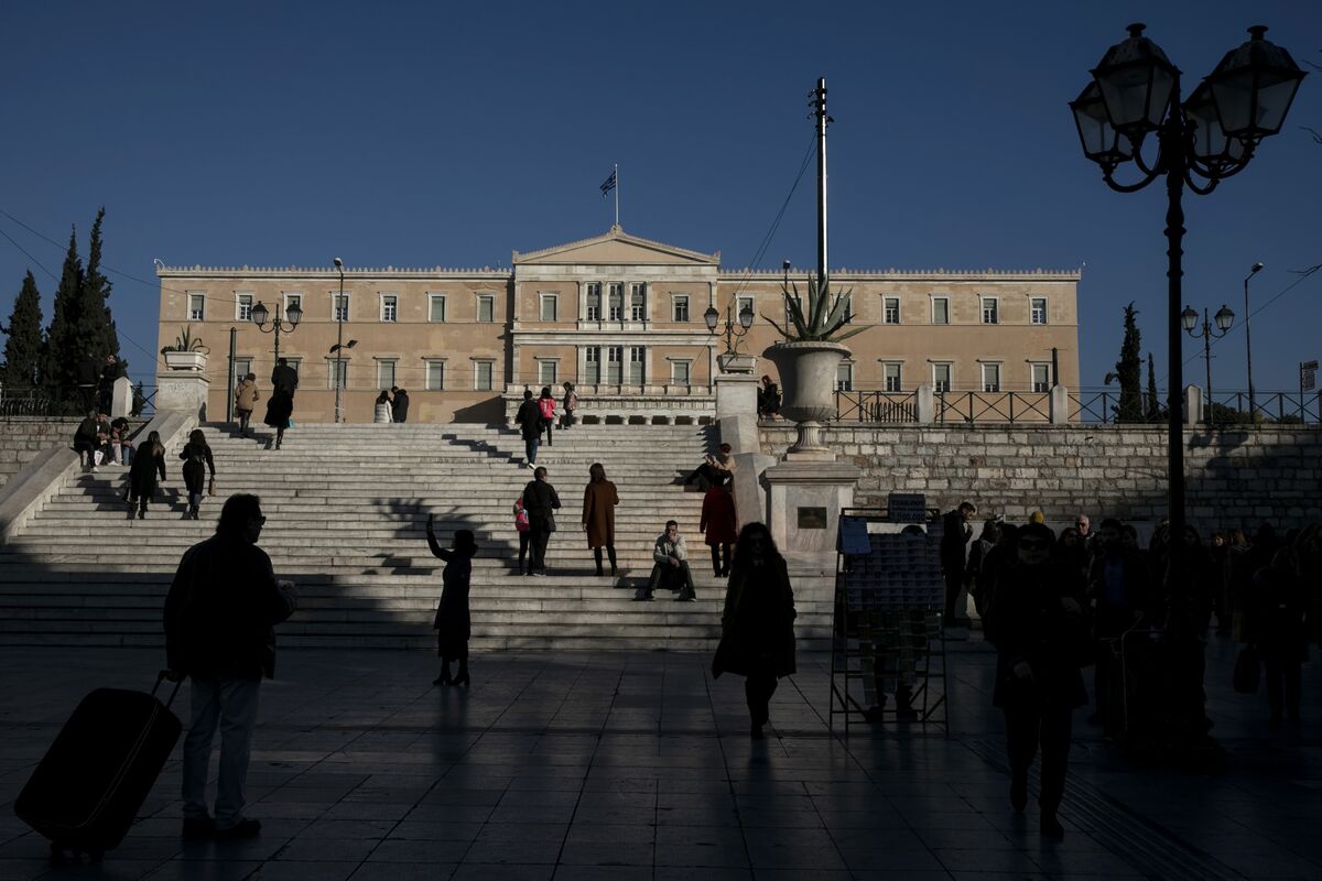 Greece’s Court Battle Over Warrants Is Getting Even More Complex