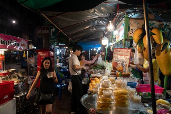 Bangkok Street-Food Stalls Are Trying to Give Up Plastic Bags