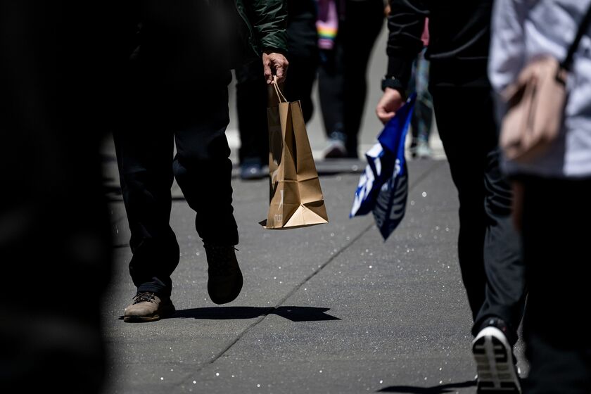 US Retail Sales Drop For Second Month As Tariff Anxiety Sets In