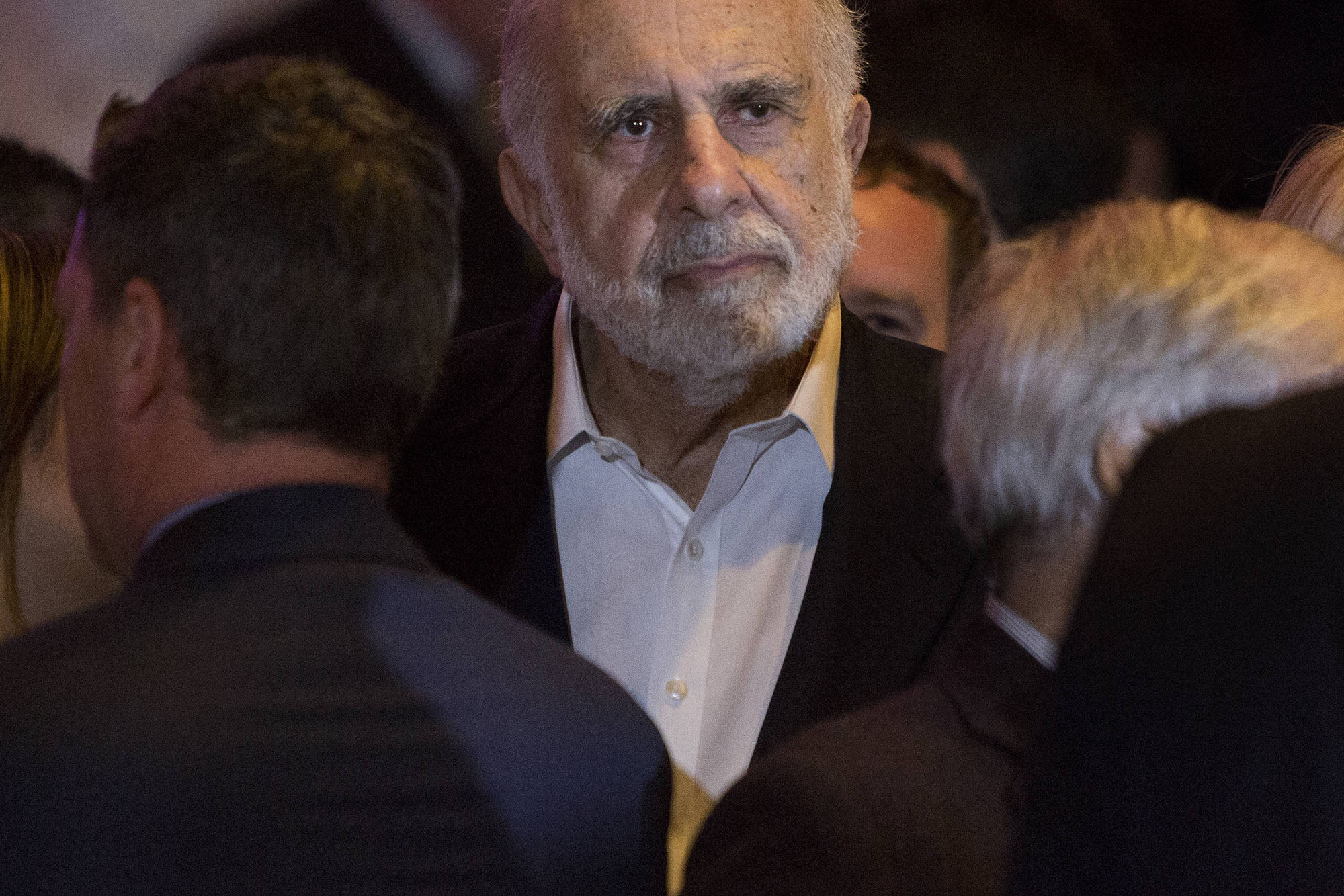 Icahn Nominates Directors to Replace Entire SandRidge Board Bloomberg
