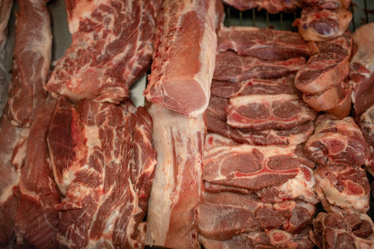 Beef Suppliers Clash Over Uruguay Plants as Brazil Faces Tariffs