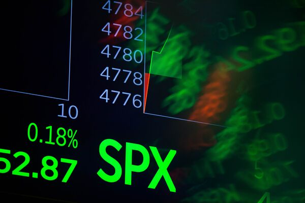 Strategist Who Called 2023 Rally Sees S&P 500 at 5,200 Next Year