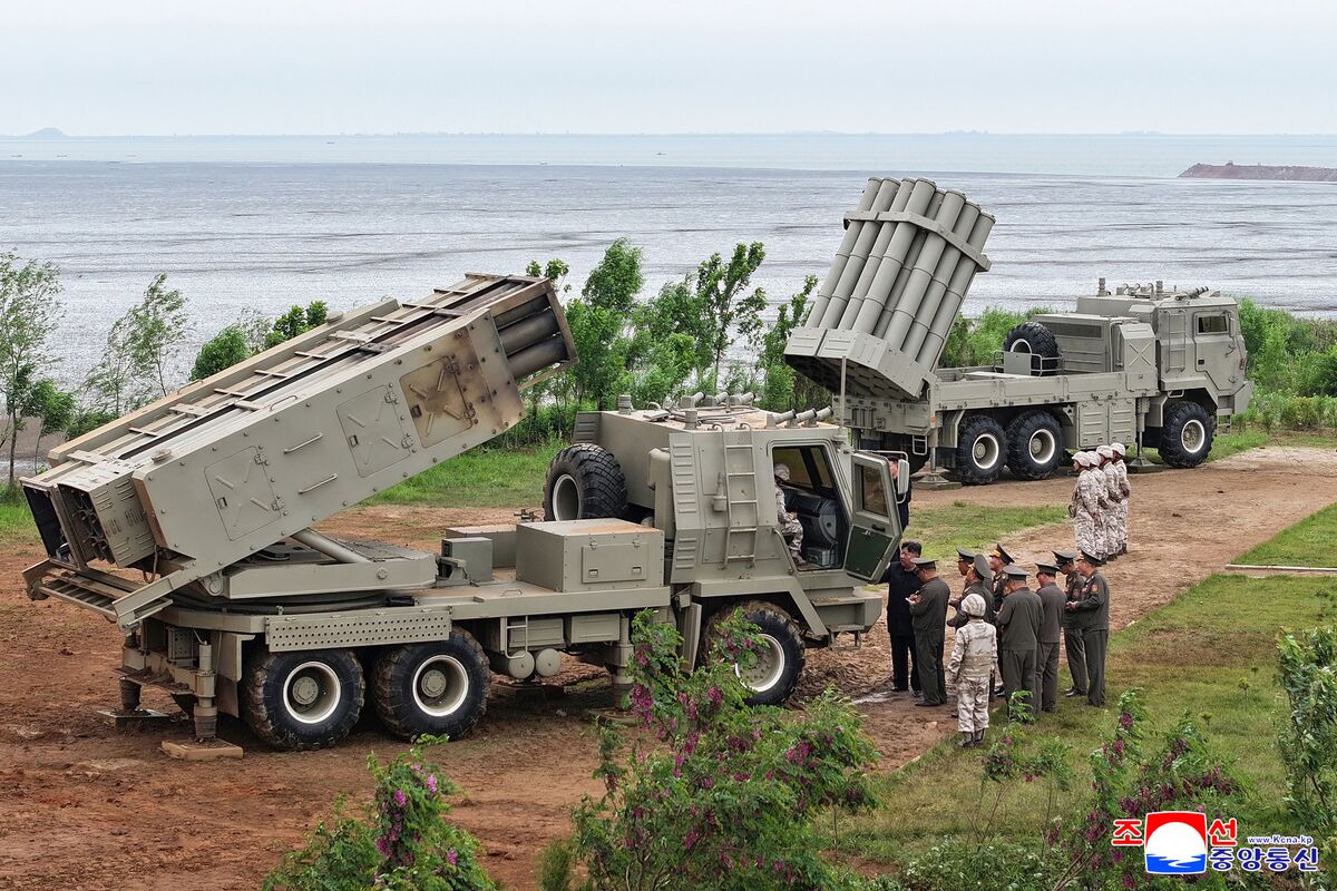 Kim Jong Un Tests Pyongyang’s AI-Guided Tactical Missiles: KCNA