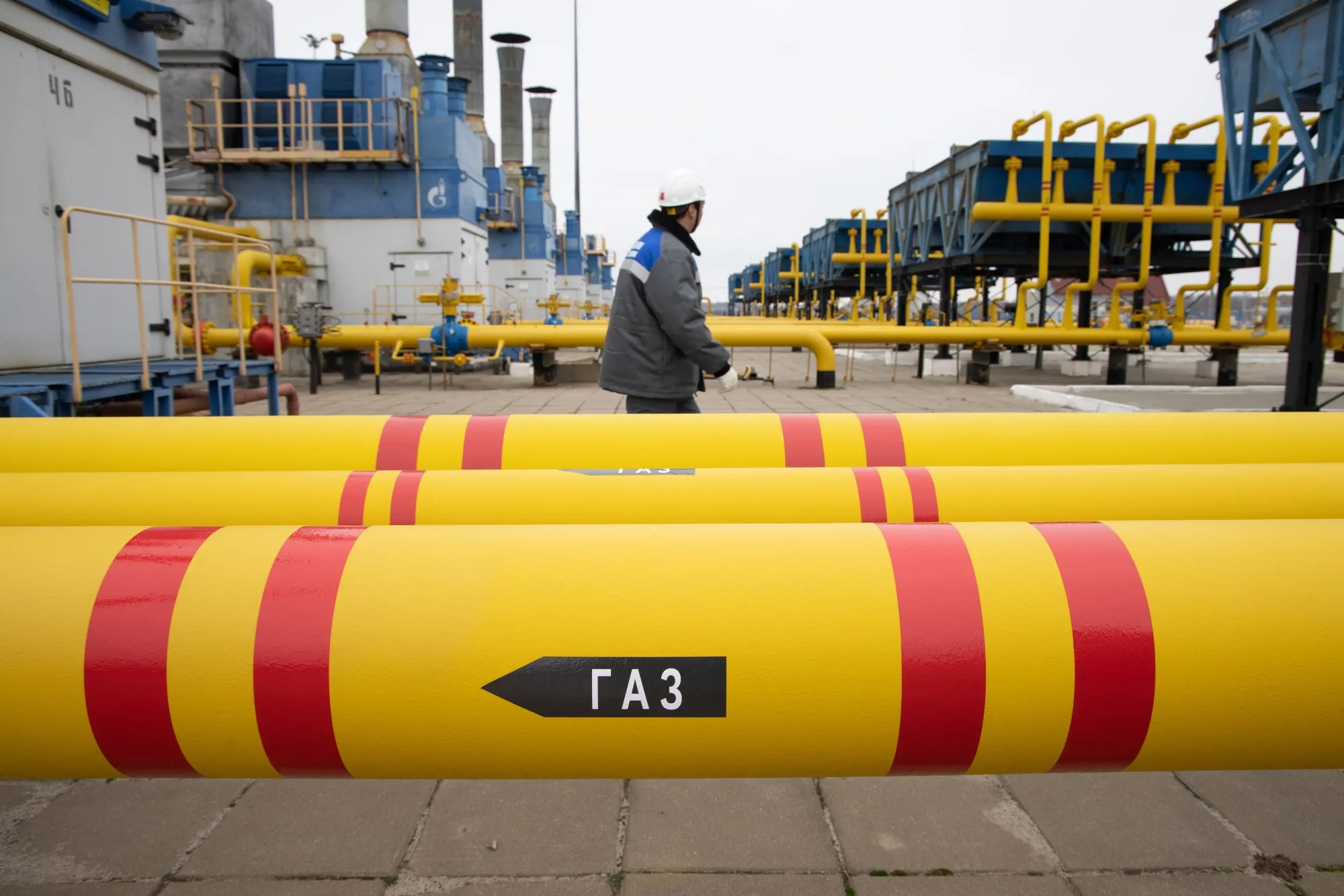 Russian Gas Supply to Austria at Risk From Gazprom Court Case - Bloomberg