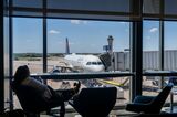 Delta Reports Large Loss Over 1st Quarter, But Highlights Busy Summer Scheduled