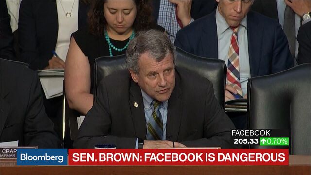 Bloomberg business news