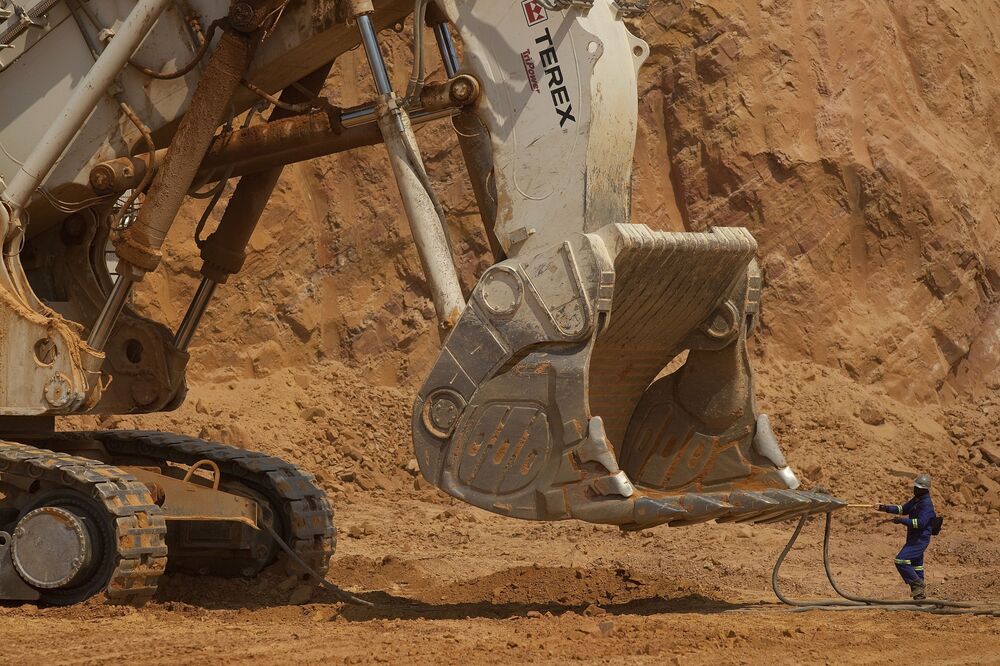 Miners' Spending on Hunt for Copper, EV Metals Hits $10 Billion