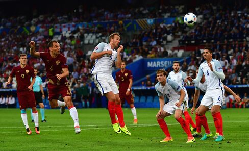 England vs. Russia in the Euro 2016.