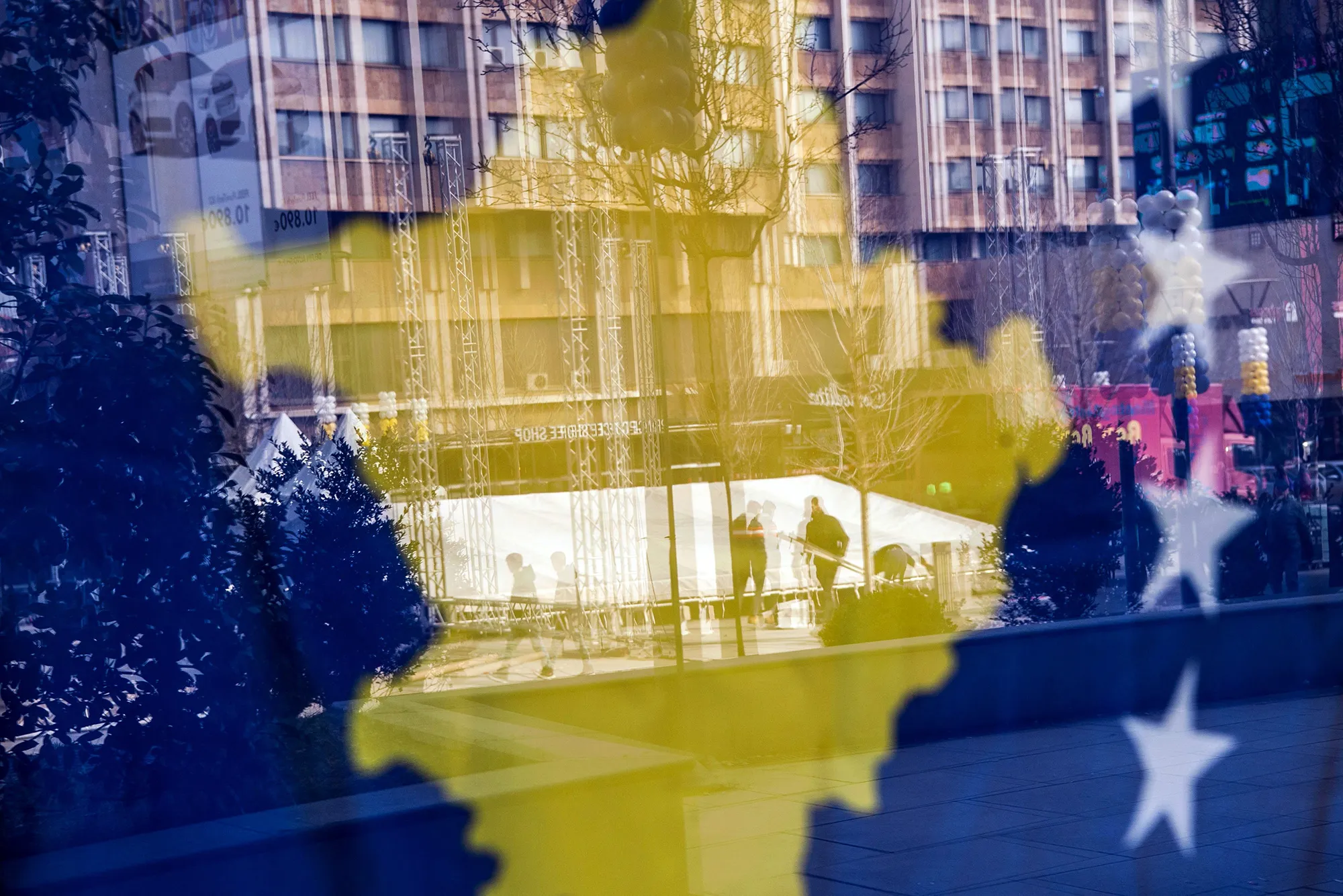 TOPSHOT-KOSOVO-INDEPENDENCE-POLITICS-ANNIVERSARY-SERBIA