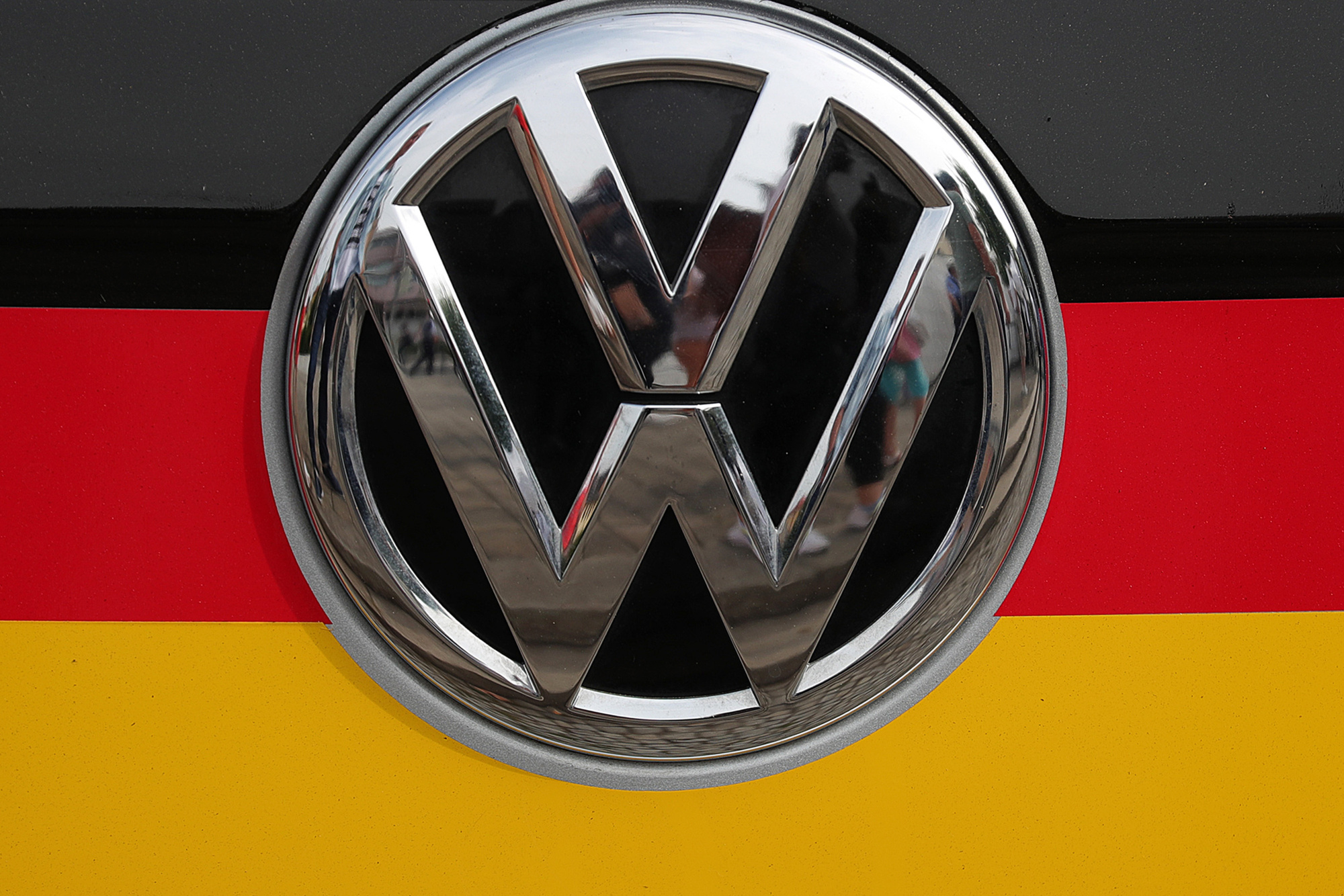 Volkswagen Group teams up with Microsoft to accelerate the