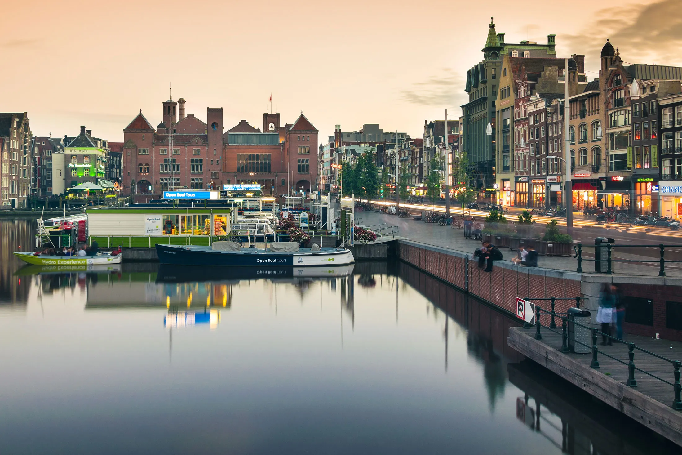 1480591311_AMSTERDAMN