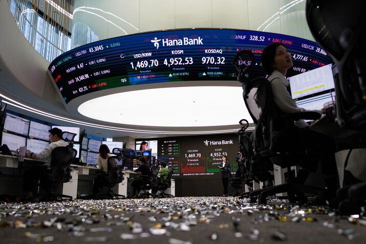 South Korean Stocks Slump on Iran Risk as Market Reopens