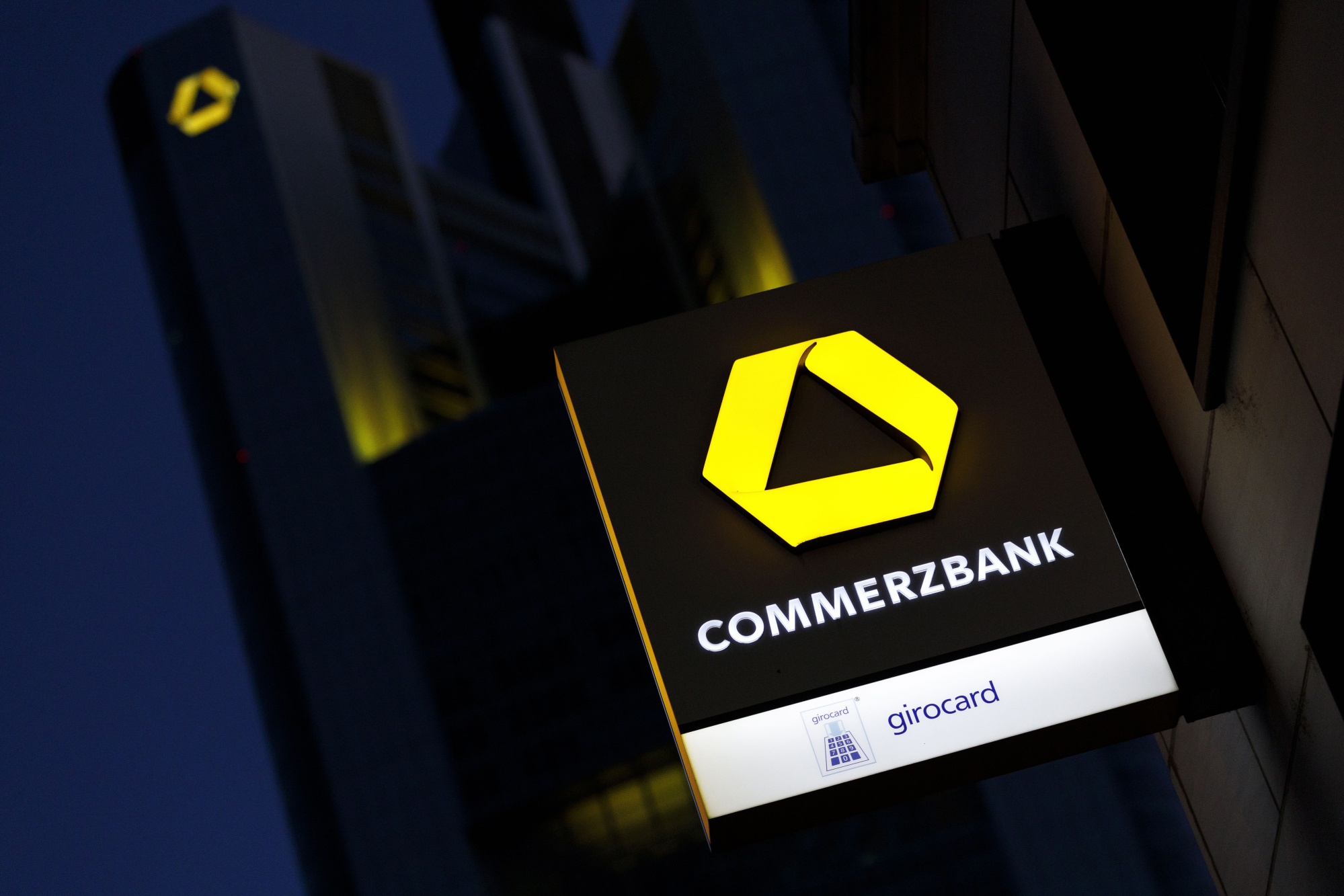 Commerzbank Delays Agm After Schmitz Resignation Adds To Tumult Bloomberg