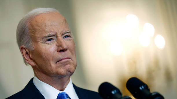 Watch Biden Says $95 Billion Aid Bill Would Pass the House - Bloomberg