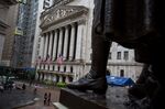 A statue of George Washington stands across from the New York Stock Exchange (NYSE) in New York, U.S., on Friday, Aug. 18, 2017. Stocks were mixed and the S&P 500 Index turned higher as investors digested the political upheaval in the U.S. and the latest terrorist attack in Europe.