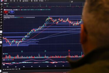 Traders At The New York Stock Exchange As Stocks, Bonds, Dollar Get Hit Amid US-Europe Clash