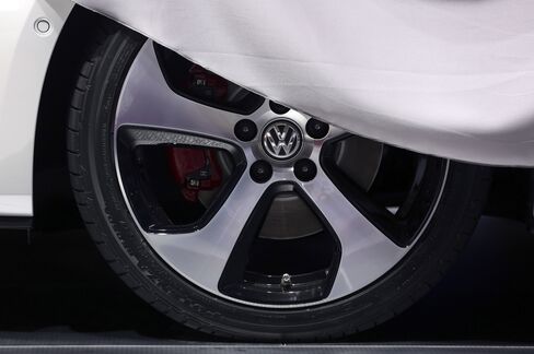 Volkswagen’s Start to Year Is Worse Than in 2012, Poetsch Says