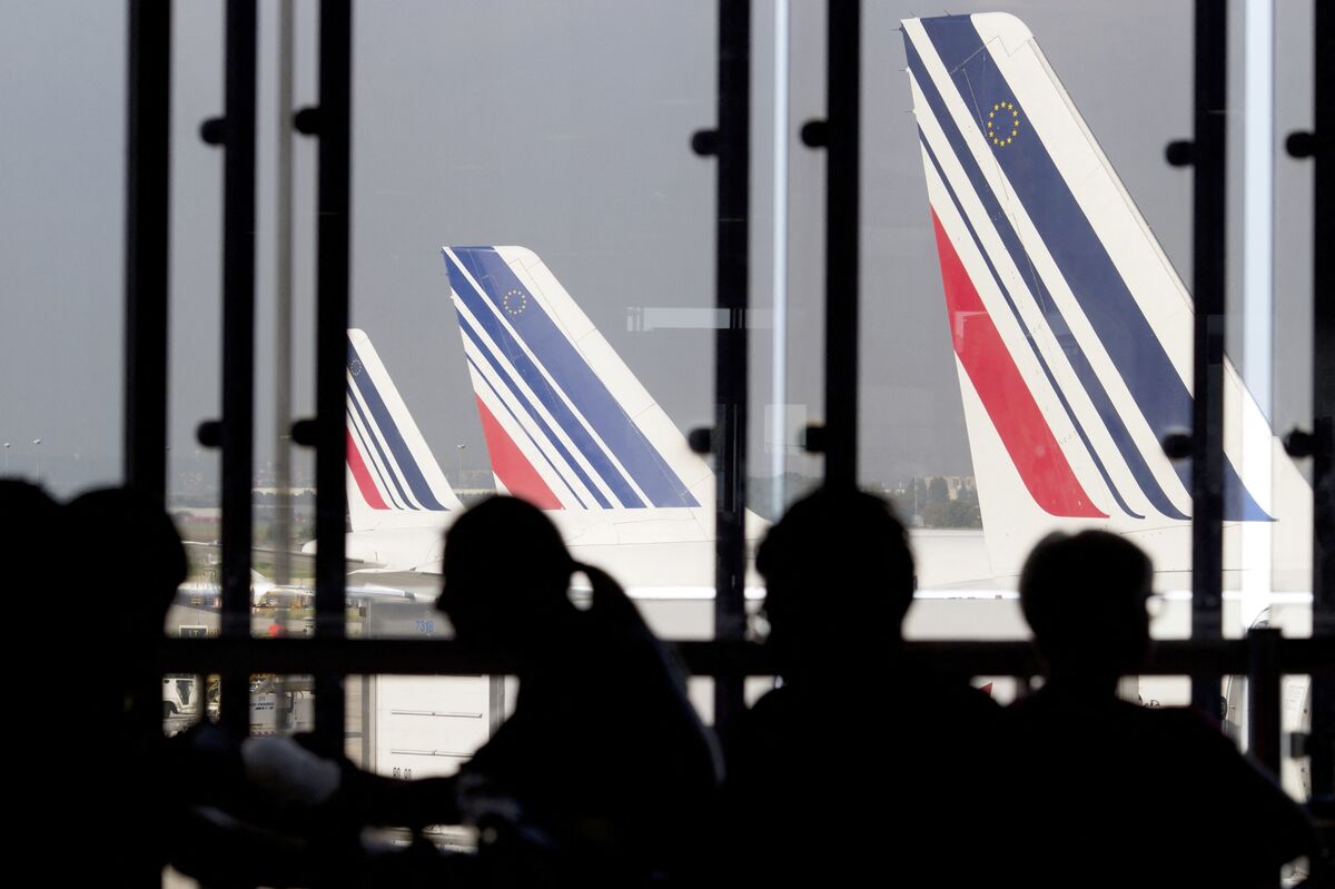 France Plans to Triple Aviation Solidarity Tax