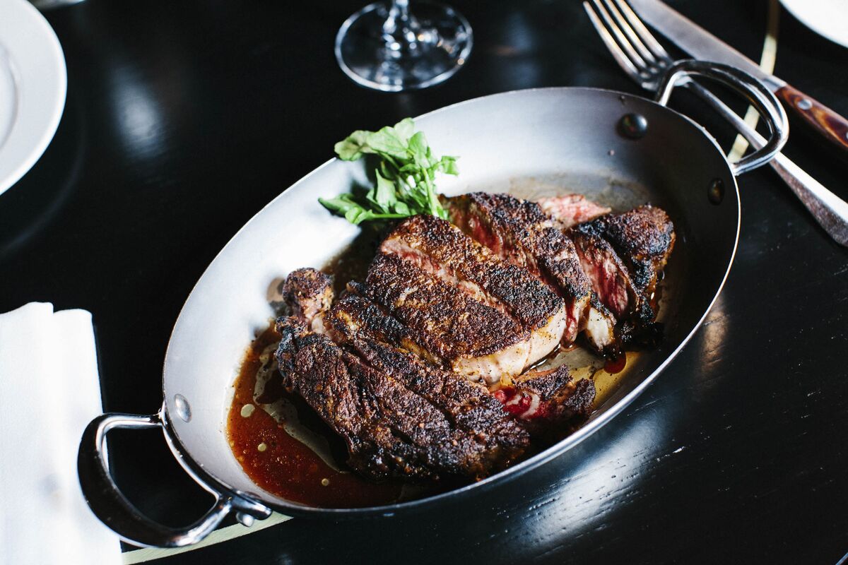 Harry's, the Quintessential Wall Street Restaurant, Redesigns Bloomberg