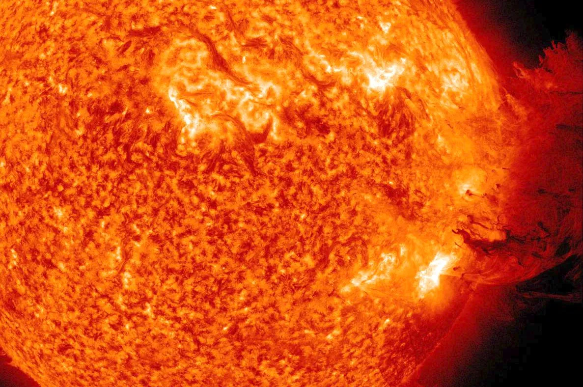 Coronal Mass Ejection as viewed by the Solar Dynamics Observatory on June 7, 2011.
Photographer: NASA/SDO