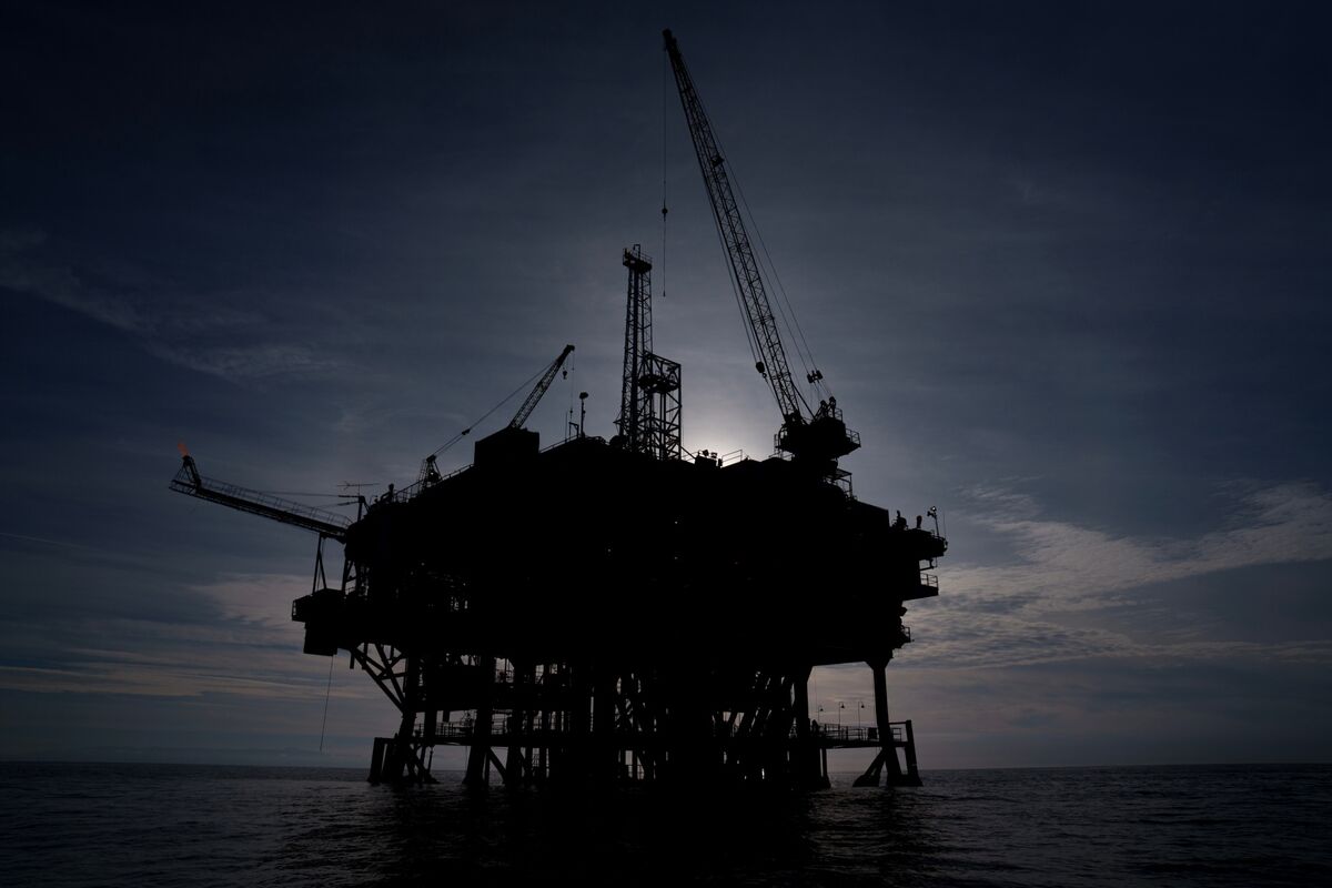 Columbus McKinnon to Buy Kito Crosby From KKR for $2.7 Billion - Bloomberg