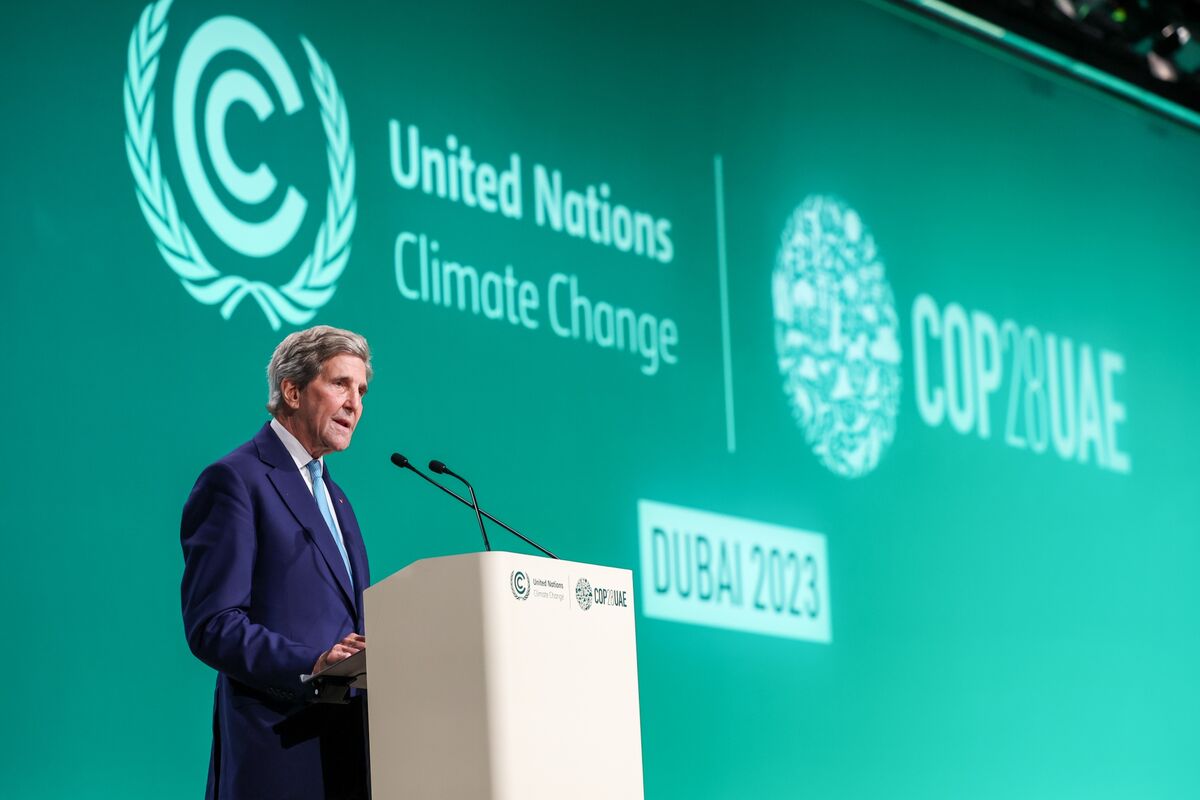 cop28-latest-saudi-arabia-s-stance-in-fossil-fuel-debate-renewables