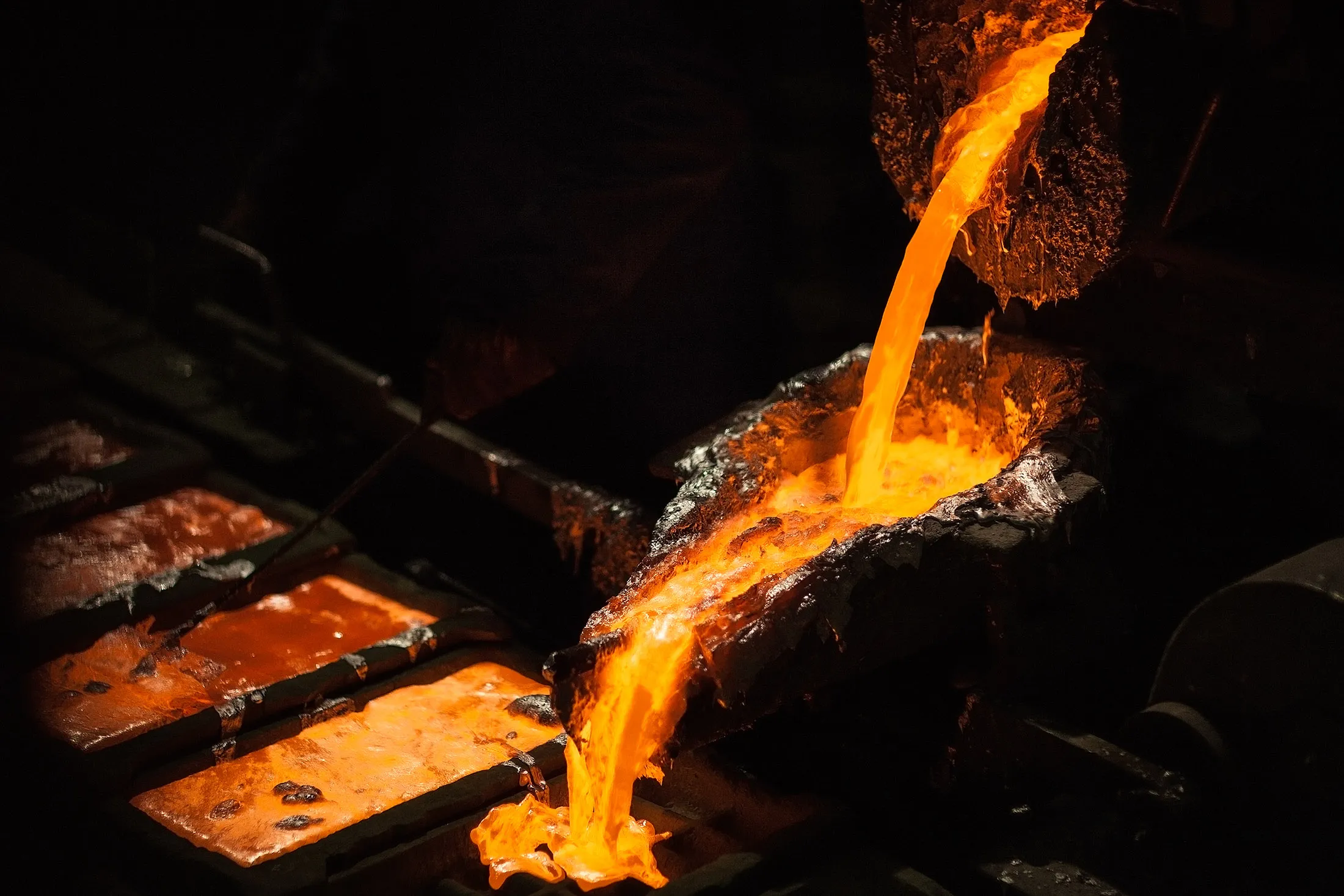 Traditional production of conventional aluminum alloys.