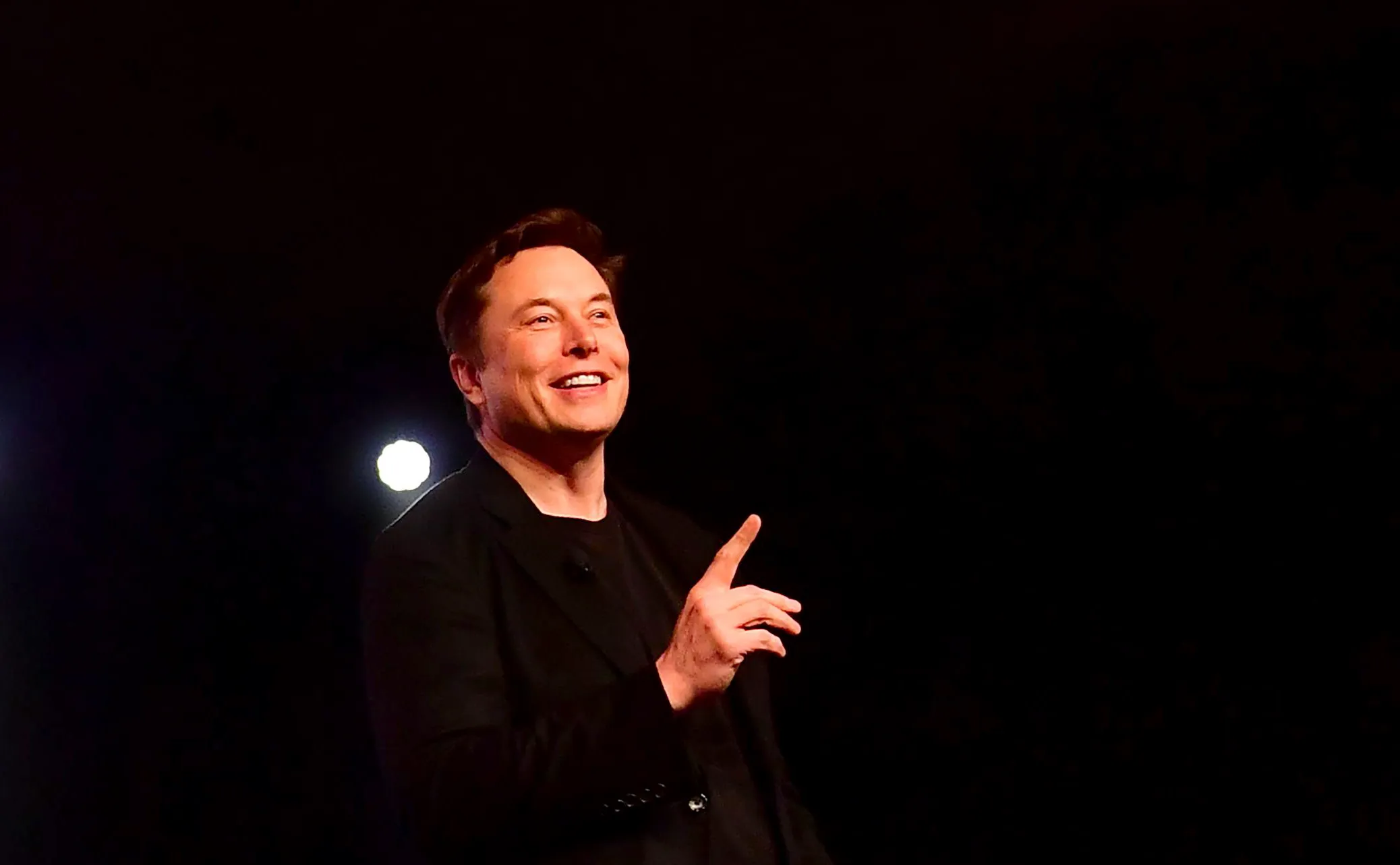 Elon Musk Controls Bitcoin and Dogecoin Prices With Pure Magic - Bloomberg